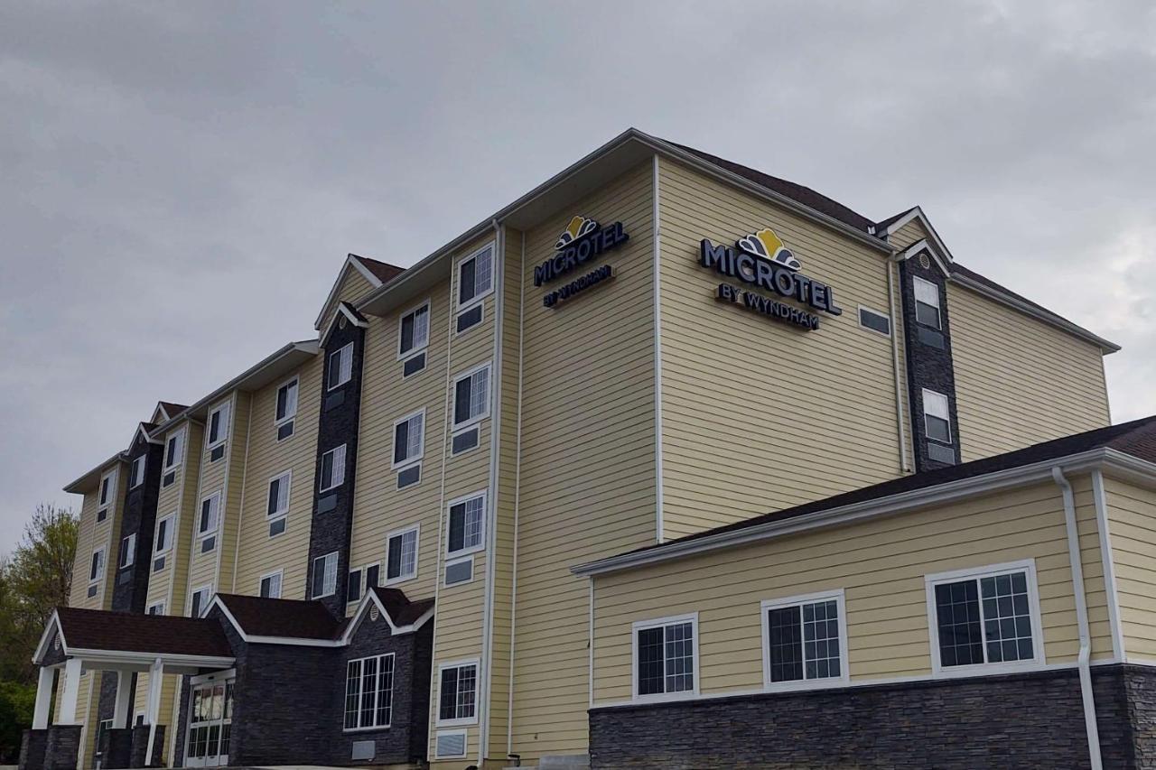 Microtel Inn & Suites By Wyndham Liberty Ne Kansas City Area Exterior photo